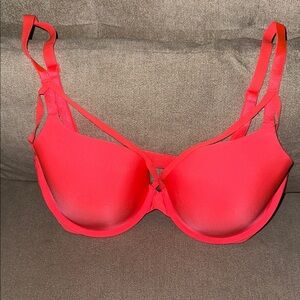 Victoria's Secret Vibrant Red Strappy Bra